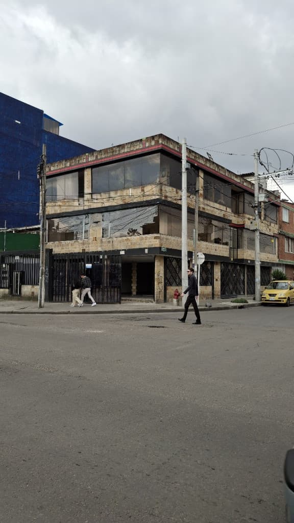 Edificio en Ciudad Montes, Bogotá — foto 17