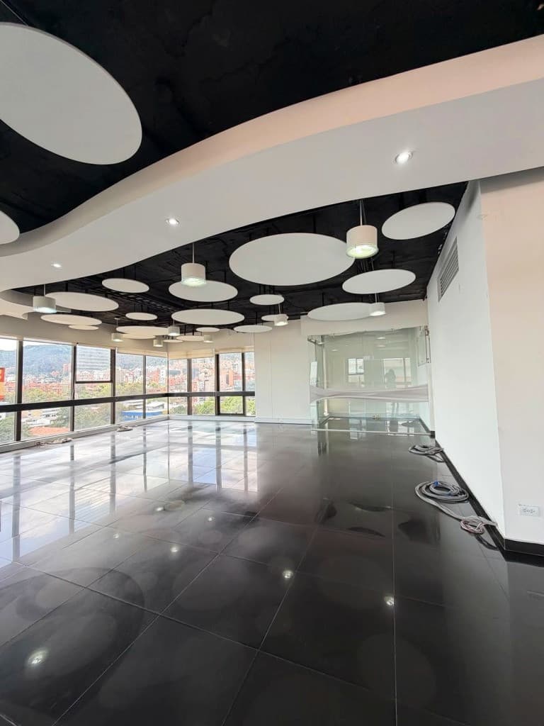Oficina en Quinta Camacho, Bogotá — foto 11