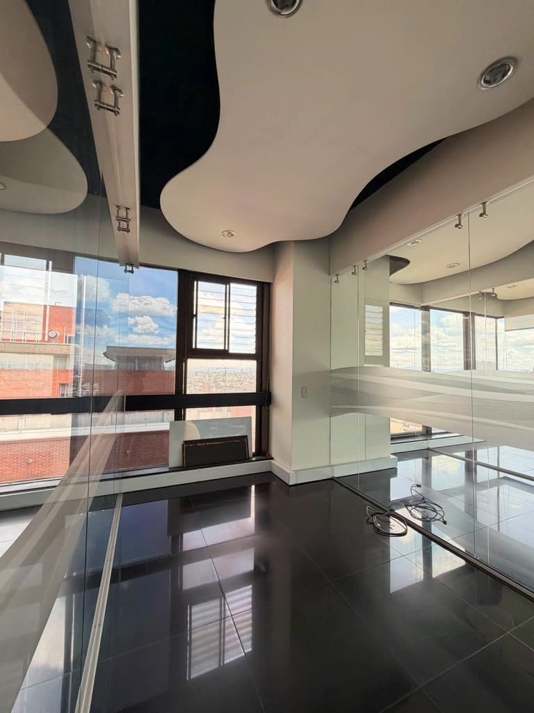 Oficina en Quinta Camacho, Bogotá — foto 8