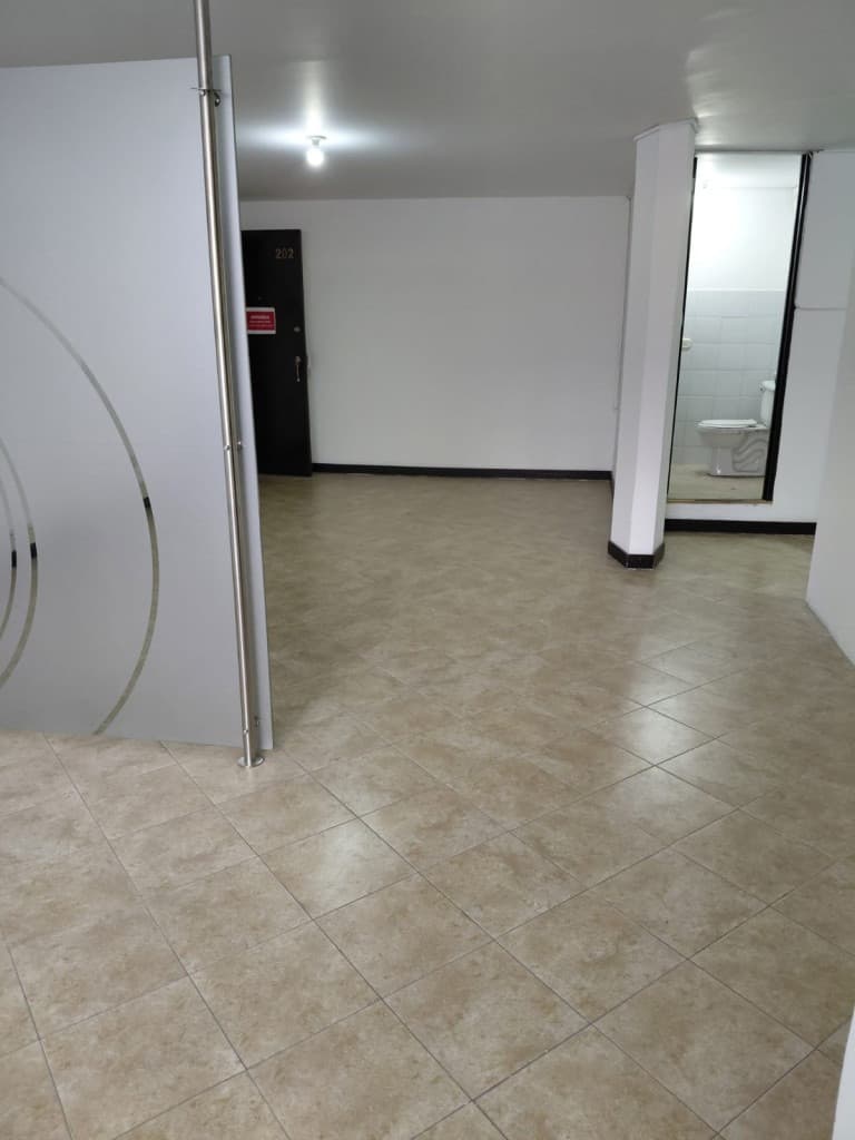 Oficina en Antiguo Country, Bogotá — foto 4