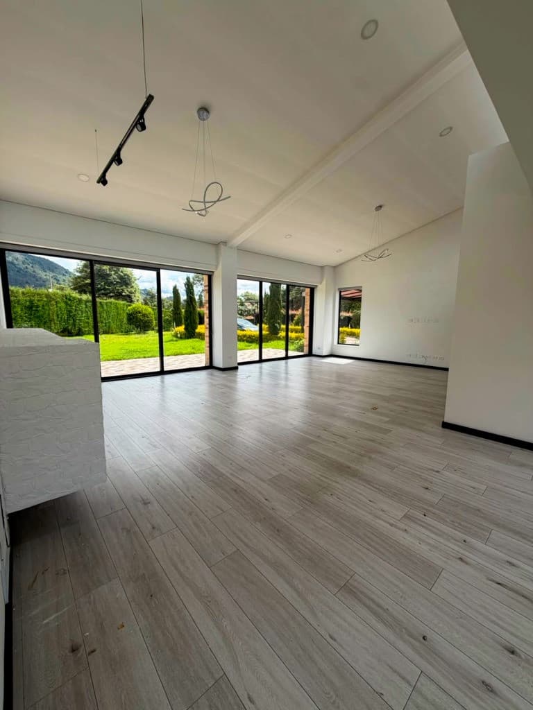 Casa en cota, Cota — foto 4
