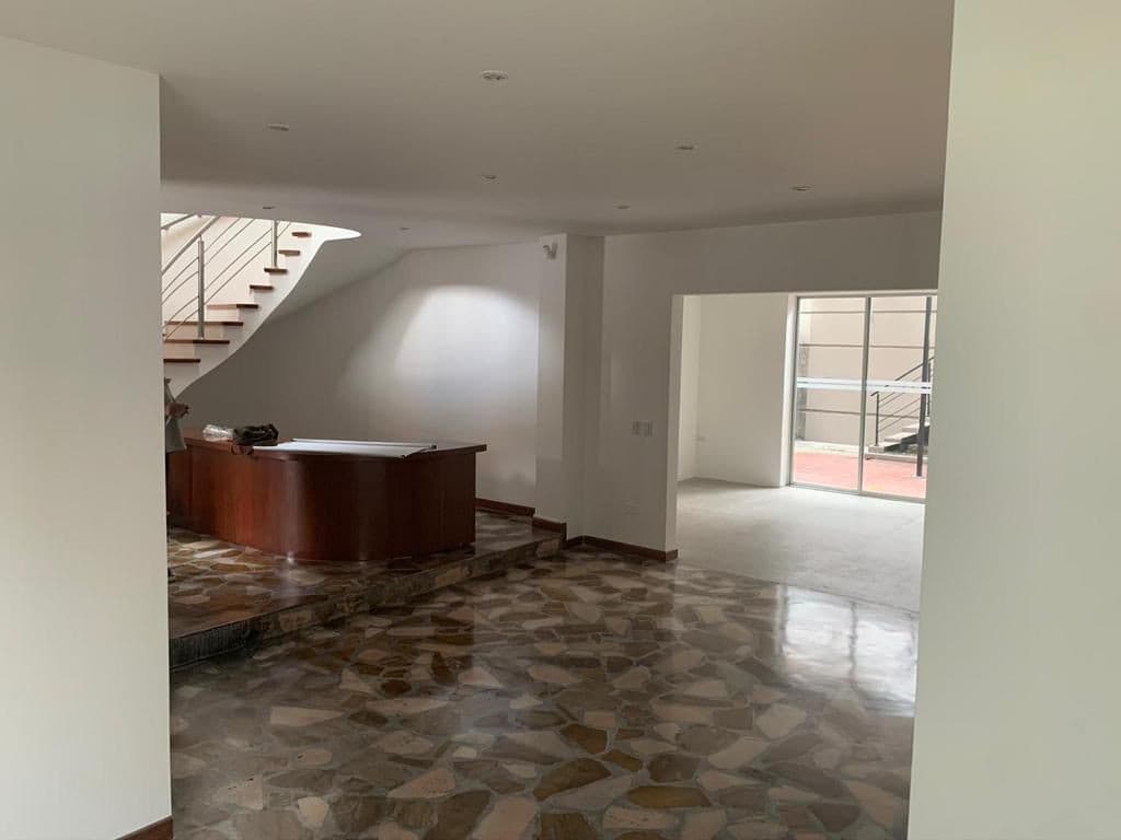Local comercial en Emaus, Bogotá — foto 2